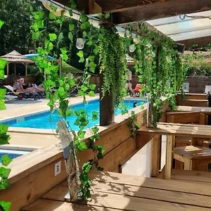  Vakantiepark Camping Le Carpenty